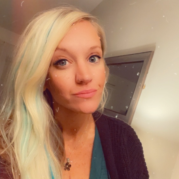 Meet your Posher, Jenny - Picture 4 of 5